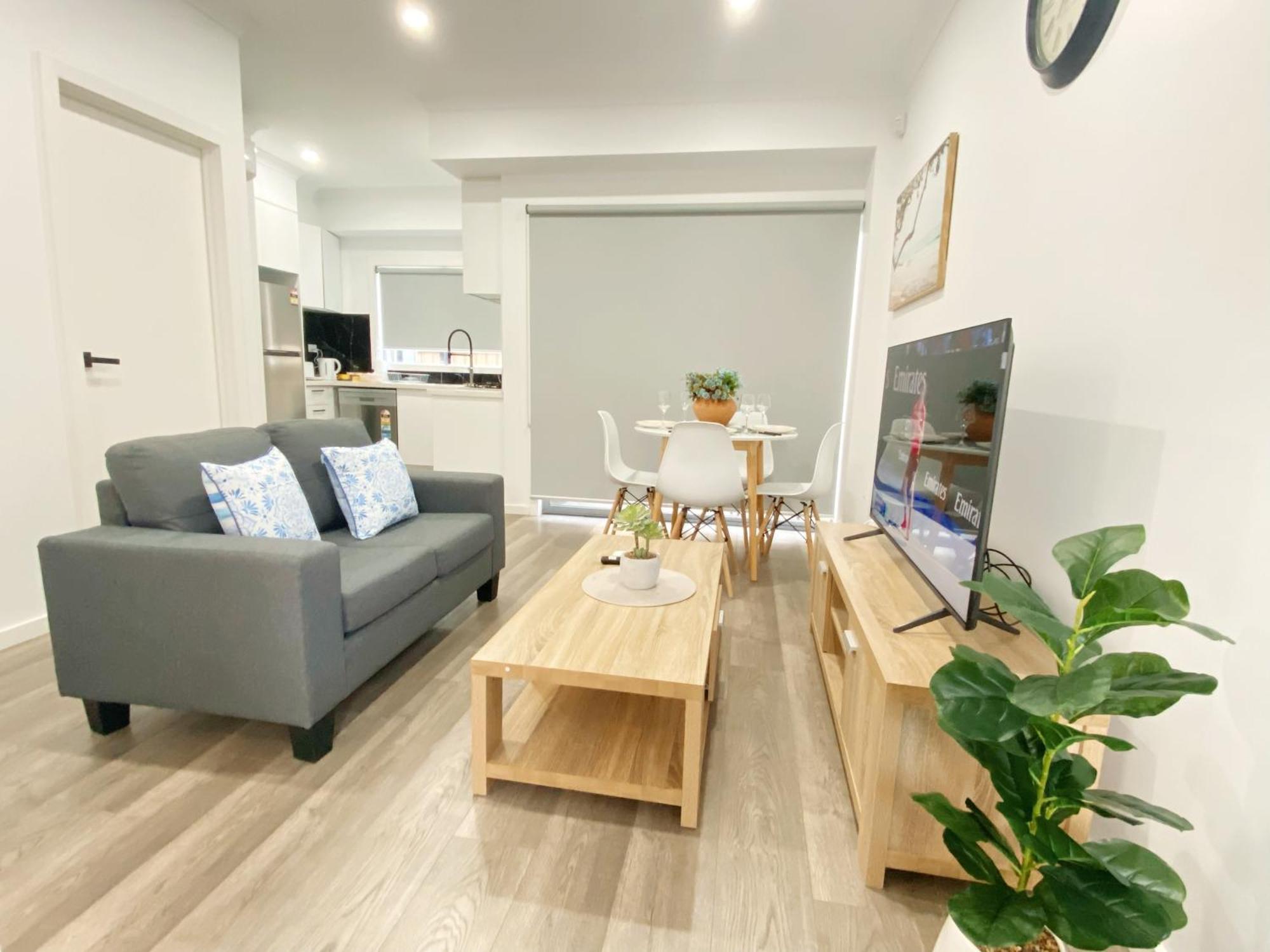 Quiet Cozy Townhouse 6 Mins To Airport And Shoping Mail Villa Melbourne Exterior photo