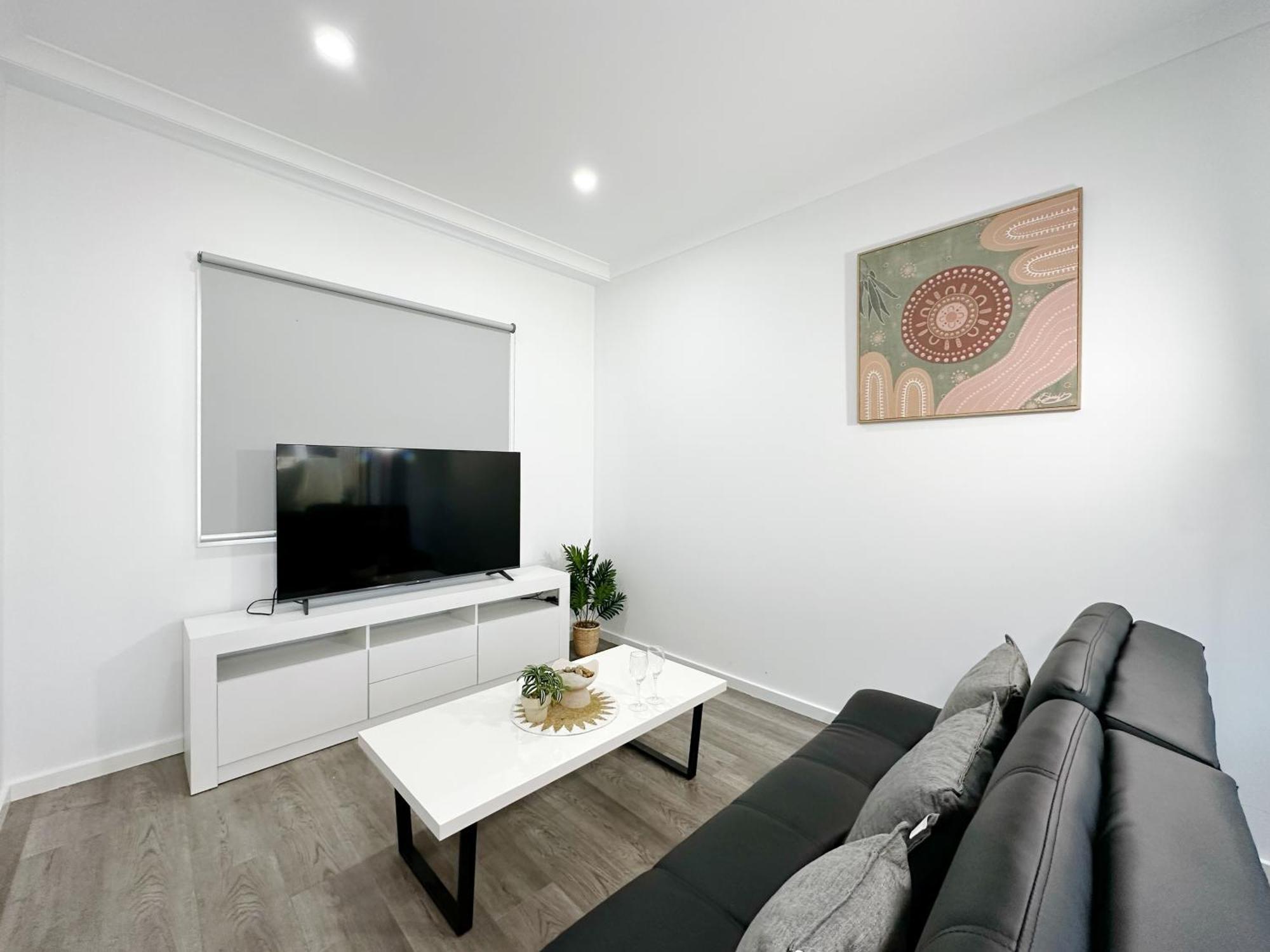 Quiet Cozy Townhouse 6 Mins To Airport And Shoping Mail Villa Melbourne Exterior photo