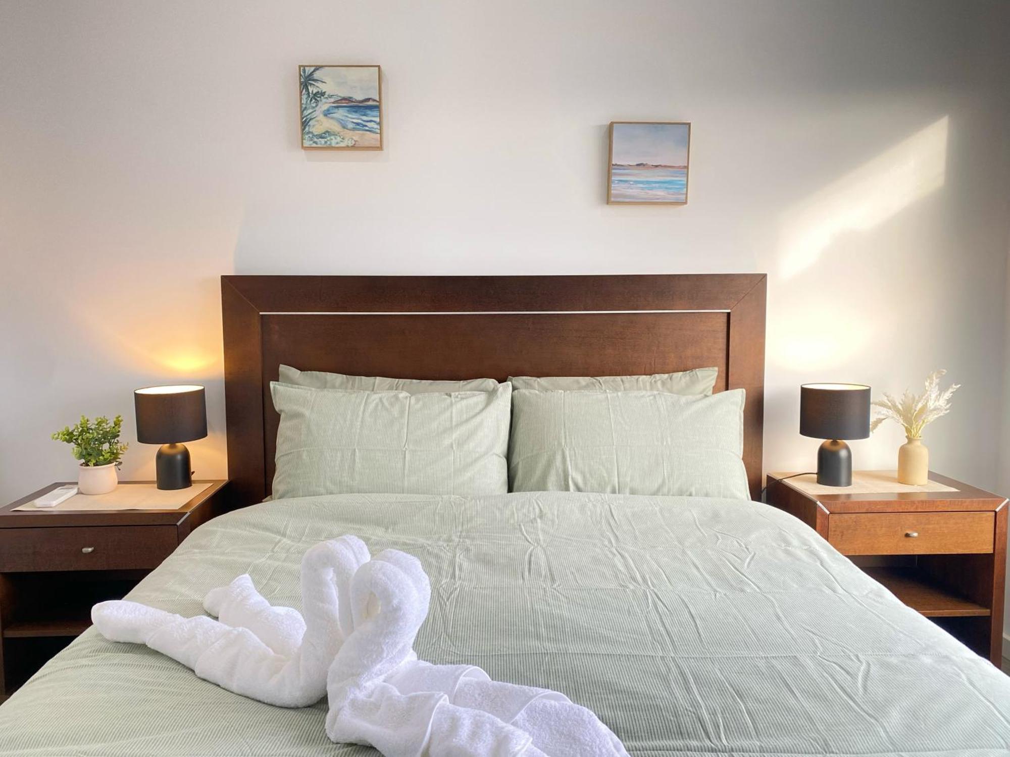 Quiet Cozy Townhouse 6 Mins To Airport And Shoping Mail Villa Melbourne Exterior photo
